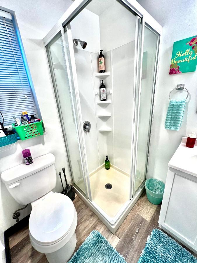 Micro Studio Apartment In University District- 10 Mins Walk To University Of Wa Seattle Extérieur photo