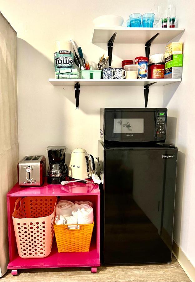 Micro Studio Apartment In University District- 10 Mins Walk To University Of Wa Seattle Extérieur photo