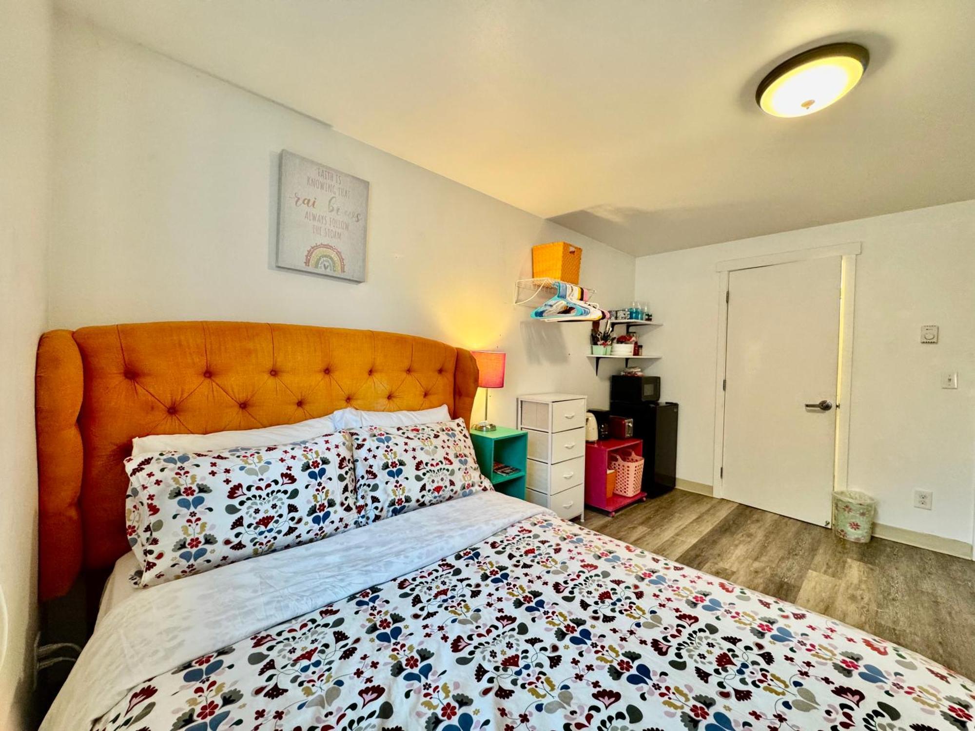 Micro Studio Apartment In University District- 10 Mins Walk To University Of Wa Seattle Extérieur photo